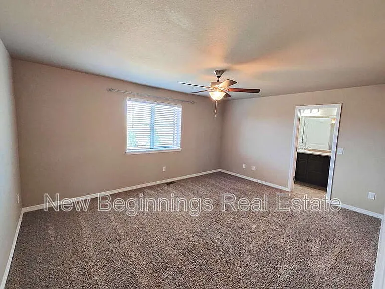 6134 Meadowbank Ln — Photo 11