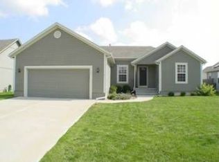 351 N Locust St, Gardner, KS 66030