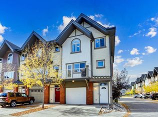 1511 Wentworth Vlg SW, Calgary, AB T3H 0K7