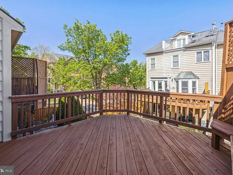 1813 Dawson St — Photo 27