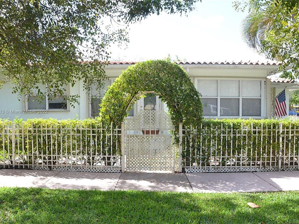 1st image of 500 Giralda Ave