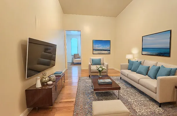 Rented by Capri Jet Realty Corp | media 1