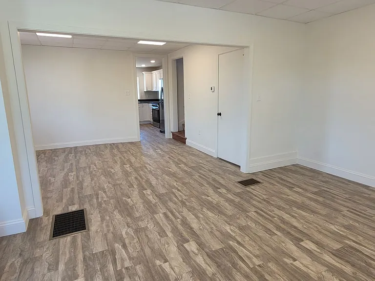 3214 Mill Ln — Photo 4