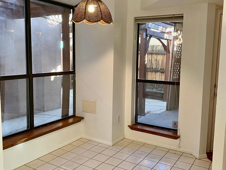 2950 Camino Piedra Lumbre — Photo 9