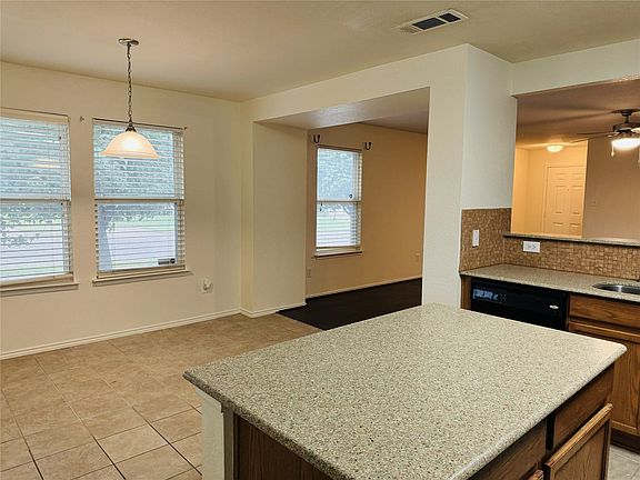 5th image of 3502 Ridge Elm Dr