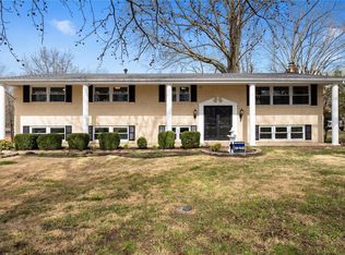 4375 Berrywick Ter, Saint Louis, MO