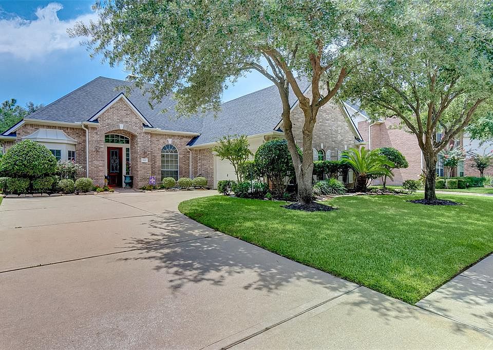 1st image of 5615 Ballina Canyon Ln