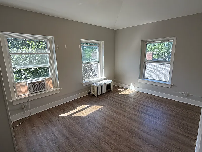 1731 Edenside Ave #5 — Photo 6