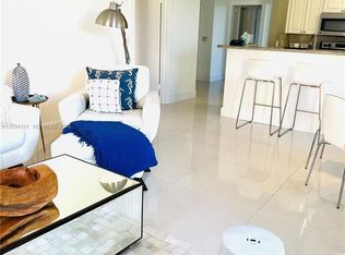 19901 E Country Club Dr #2401, Aventura, FL 33180