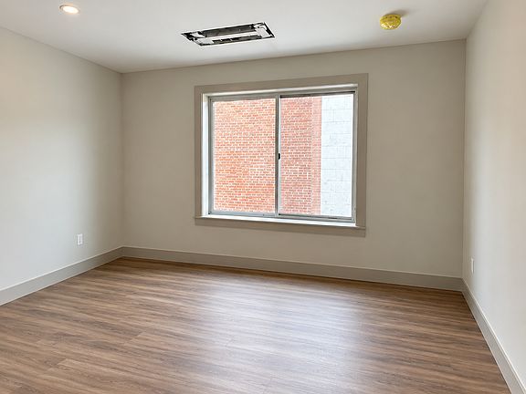 2nd image of 131 Church St #302