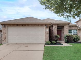 2007 Crosby Dr, Forney, TX 75126