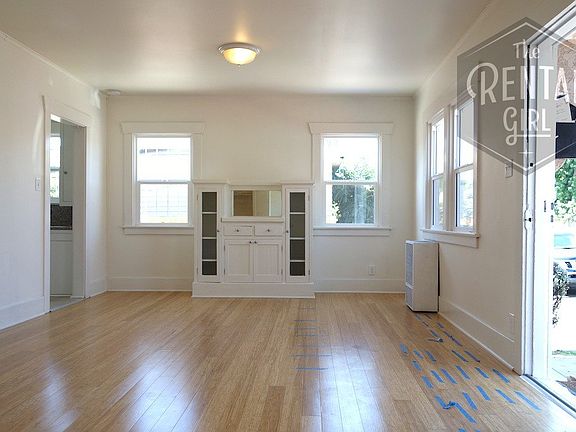 5th image of 324 N Avenue 65