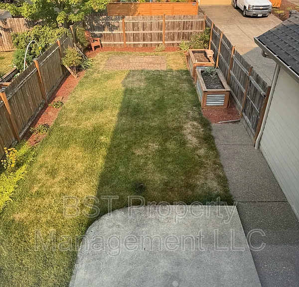 1604 Webb Lake Dr — Photo 30