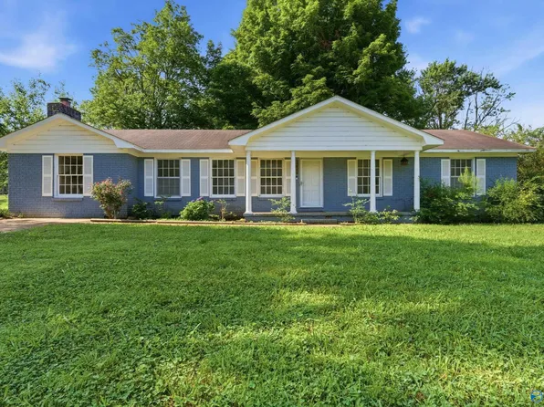 1719 Laverne Dr NW, Huntsville, AL 35816