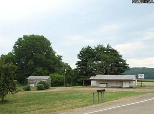 6183 State Route 258, Newcomerstown, OH 43832