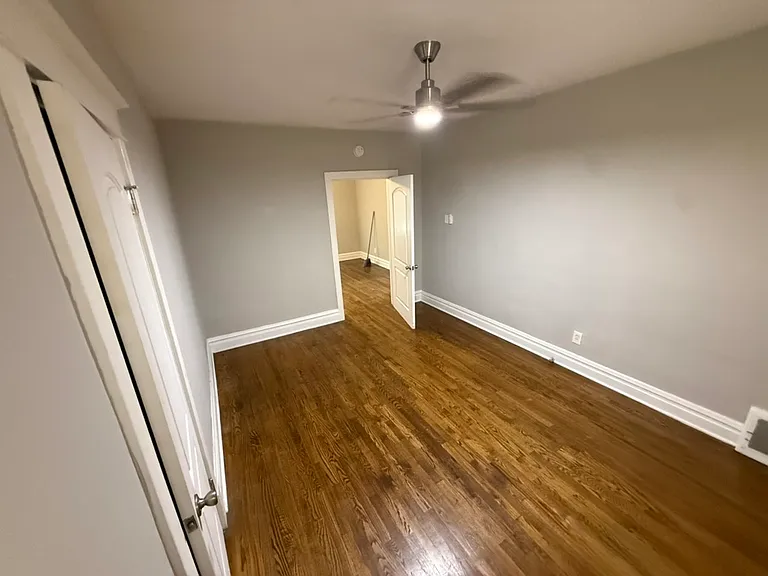 3539 Lawn Ave #1S — Photo 9