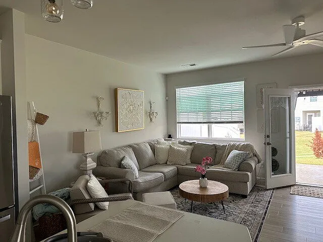 453 Bee Cove Way — Photo 11
