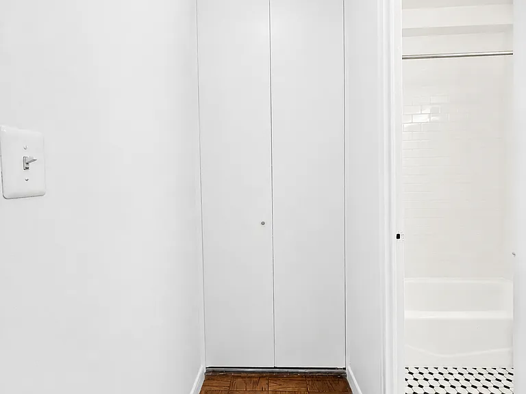 360 W 22nd St #12A — Photo 10