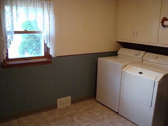 Main Floor Laundry