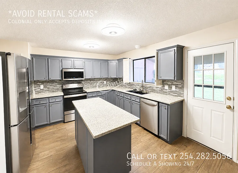 4 bed, 2.5 bath, 3104 sqft, $1,725 — Photo 3