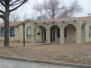 124 Jodobo Dr, Del Rio, TX 78840