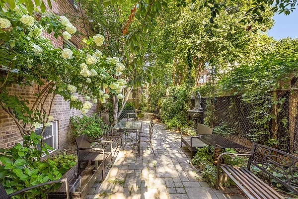 Sold by Corcoran | media 37