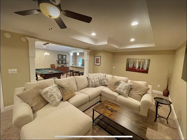 210 Brooks Dr — Photo 28
