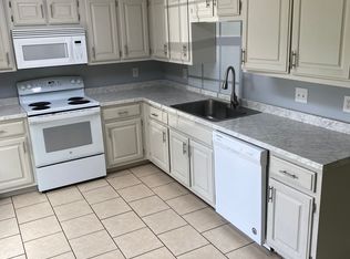 703 S 10th St #4, Paragould, AR 72450