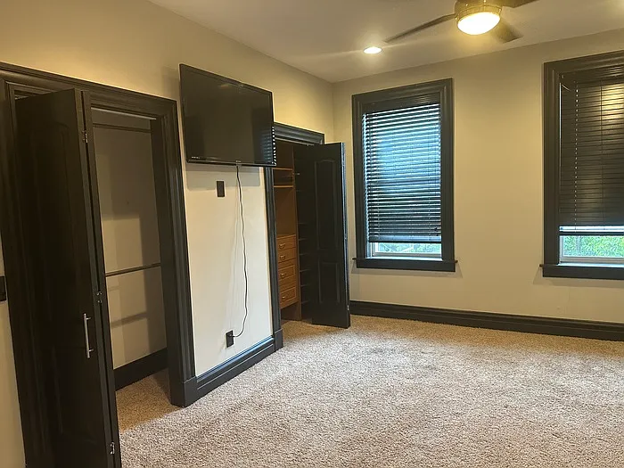 4249 Juniata St — Photo 17