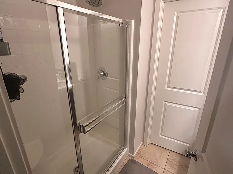 315 Royal Gln — Photo 11