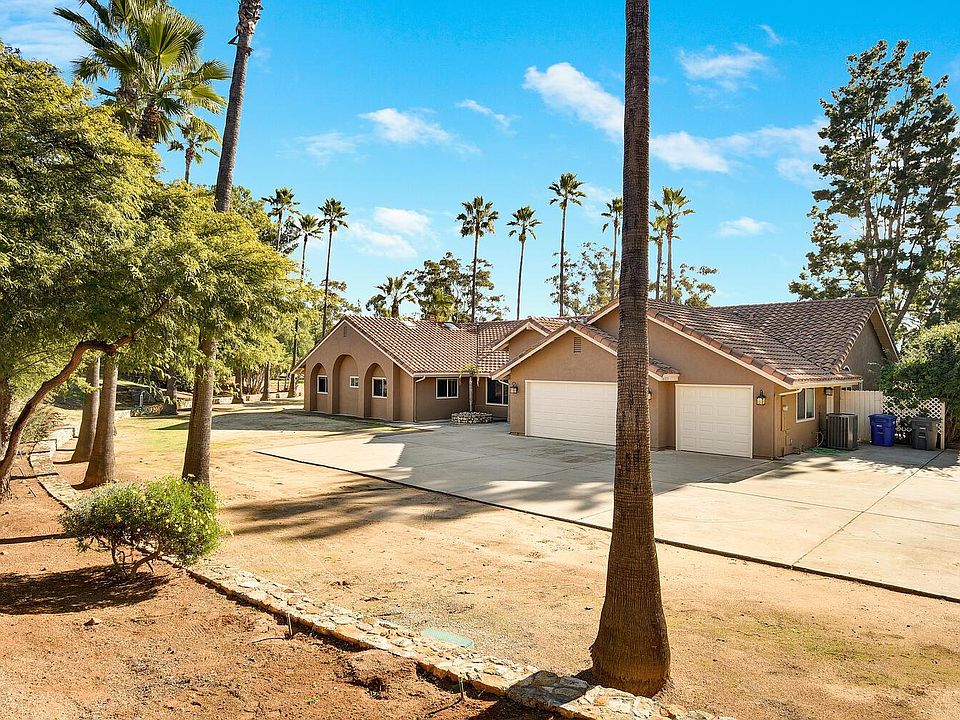 Driveway, Garage and Front Entry.