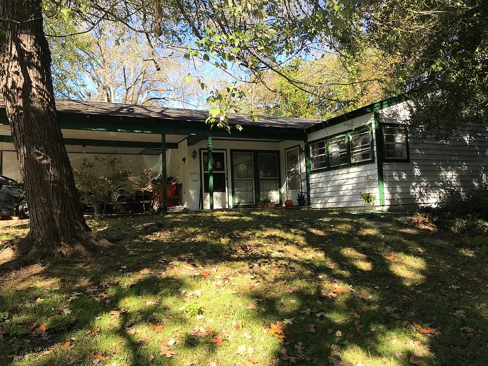 1st image of 11 Davie Cir #B