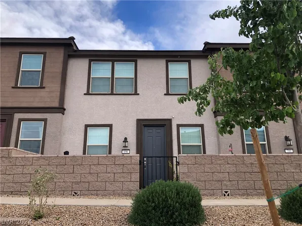 696 Sleeping City Ave, Henderson, NV 89015