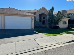 3501 S Morain St, Kennewick, WA 99337
