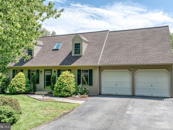 90 Woods Ave, Conestoga, PA 17516