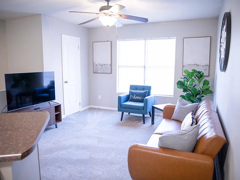 140 Gunter Ln #140B — Photo 20