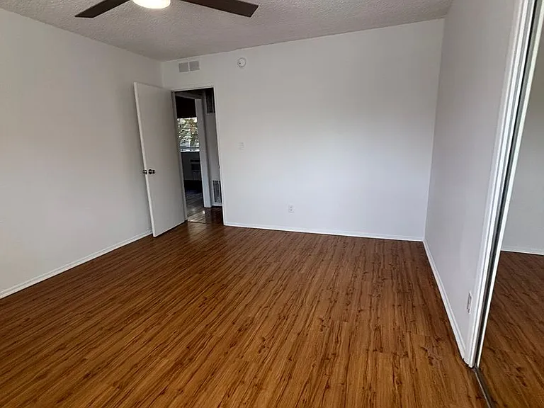 817 S. St. Andrews Pl — Photo 14