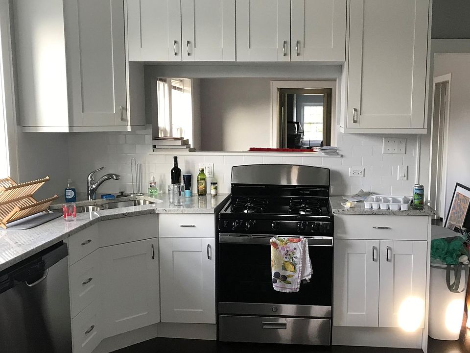 1st image of 2618 N Mozart St APT 3