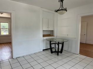 (Undisclosed Address), Locust Valley, NY 11560