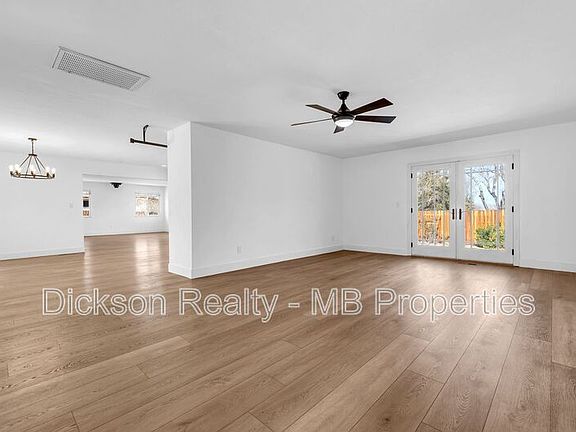 4th image of 7245 Pembroke Dr