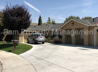 1031 Plum Ct UNIT 200, Hollister, CA