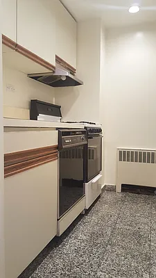 Rented by Triplemint | media 12