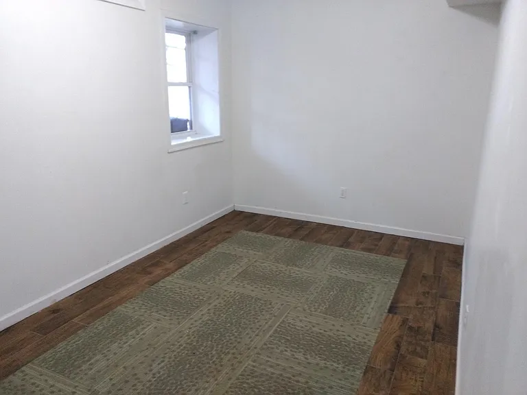 Bedroom 4 with Tile/carpet tile floor covering