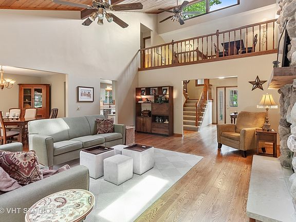 5th image of 509 Laurie Ct