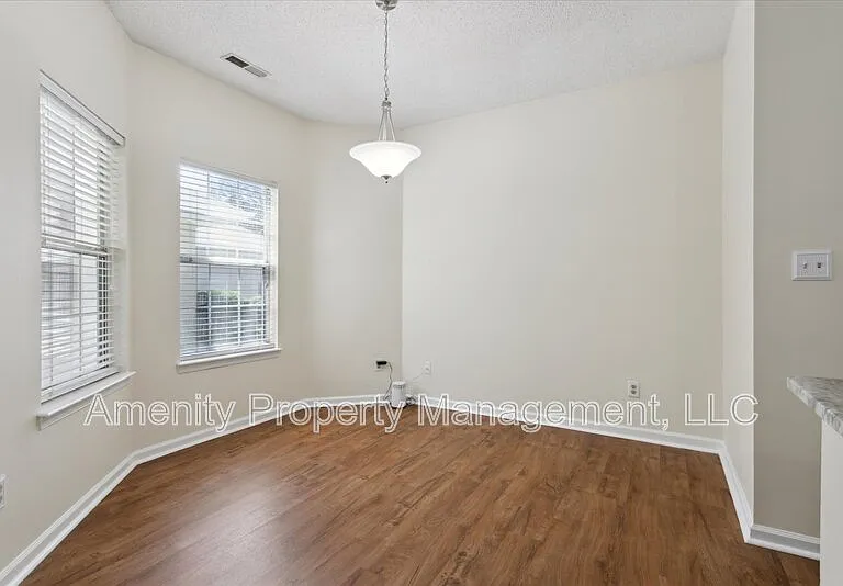1628 Willow Cv — Photo 9