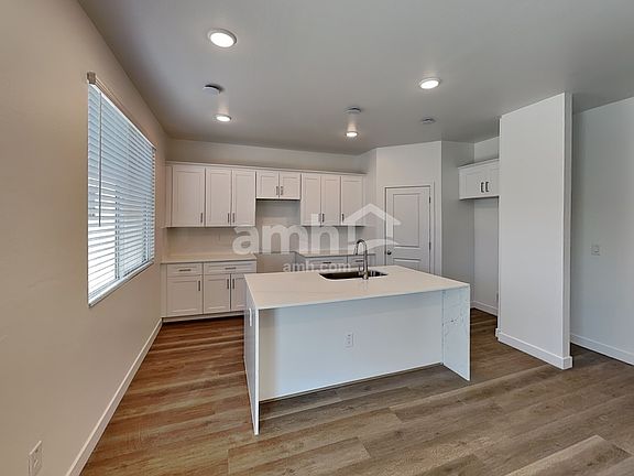4th image of 9733 W Luxton Ln