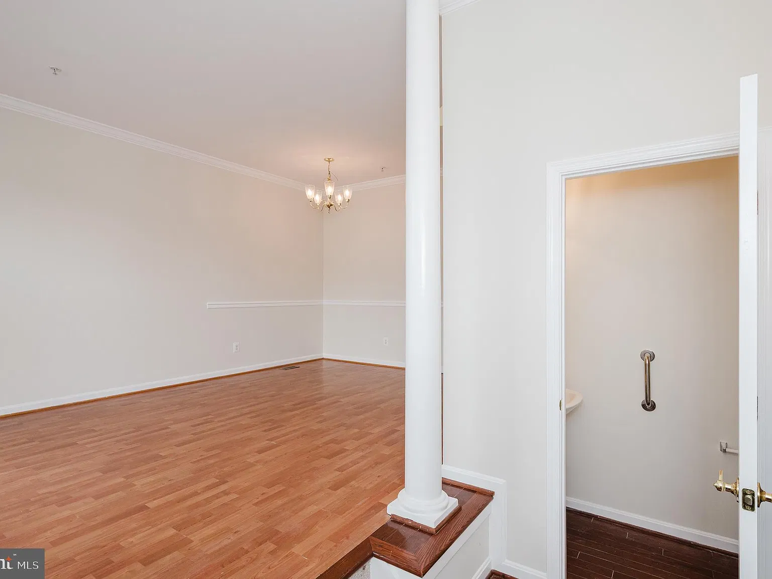 4 bed, 3.5 bath, 1400 sqft, $2,350 — Photo 4