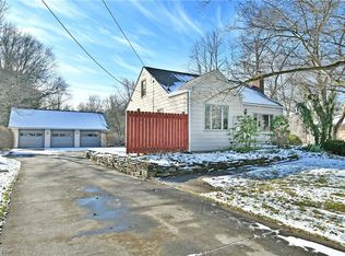 2165 Tibbetts Wick Rd, Girard, OH 44420