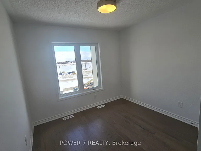 385 Stony Hill Blvd — Photo 9