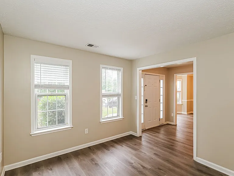 4970 Promenade Dr SW — Photo 5
